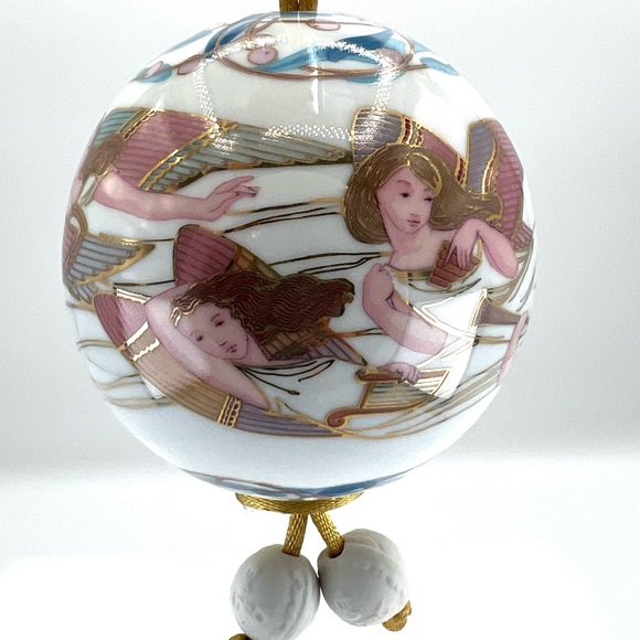 Lladro 2003 Angel's Choir Ball Glazed Porcelain Christmas Ornament Golden Cord - Picture 1 of 9